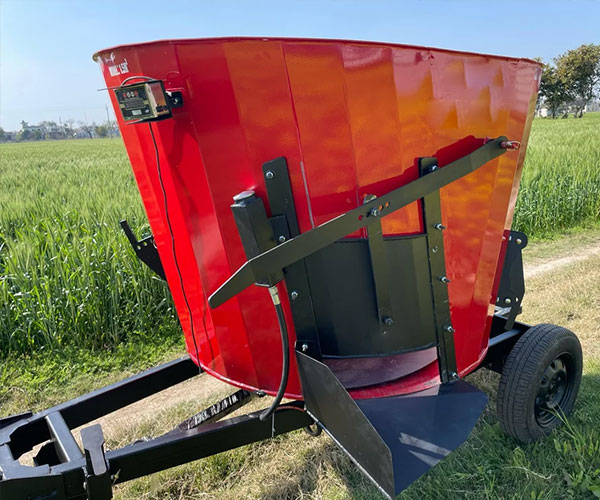 Total Mixed Ration Block Press Machine